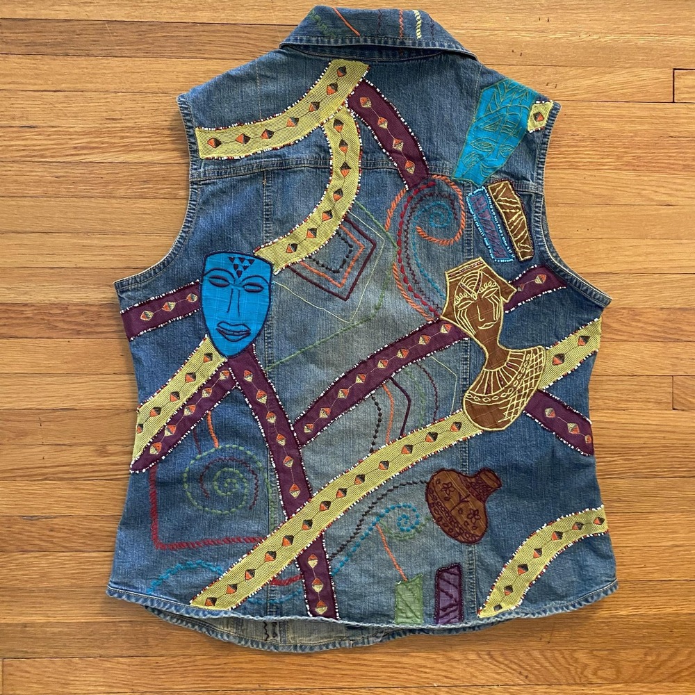 Chicos Jean Vest Womens 2 Embroidered Applique Boho Art Jacket Casual Layering - Picture 10 of 14